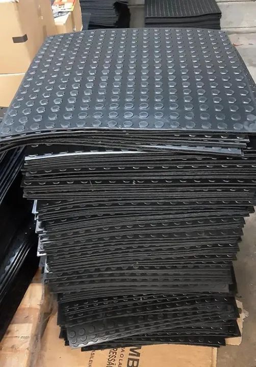 Piso Moeda 50x50cm preto R$ 9,95  - Foto 4