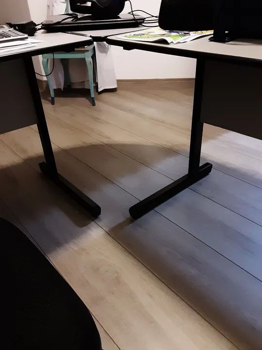Mesa de escritório.  - Foto 5
