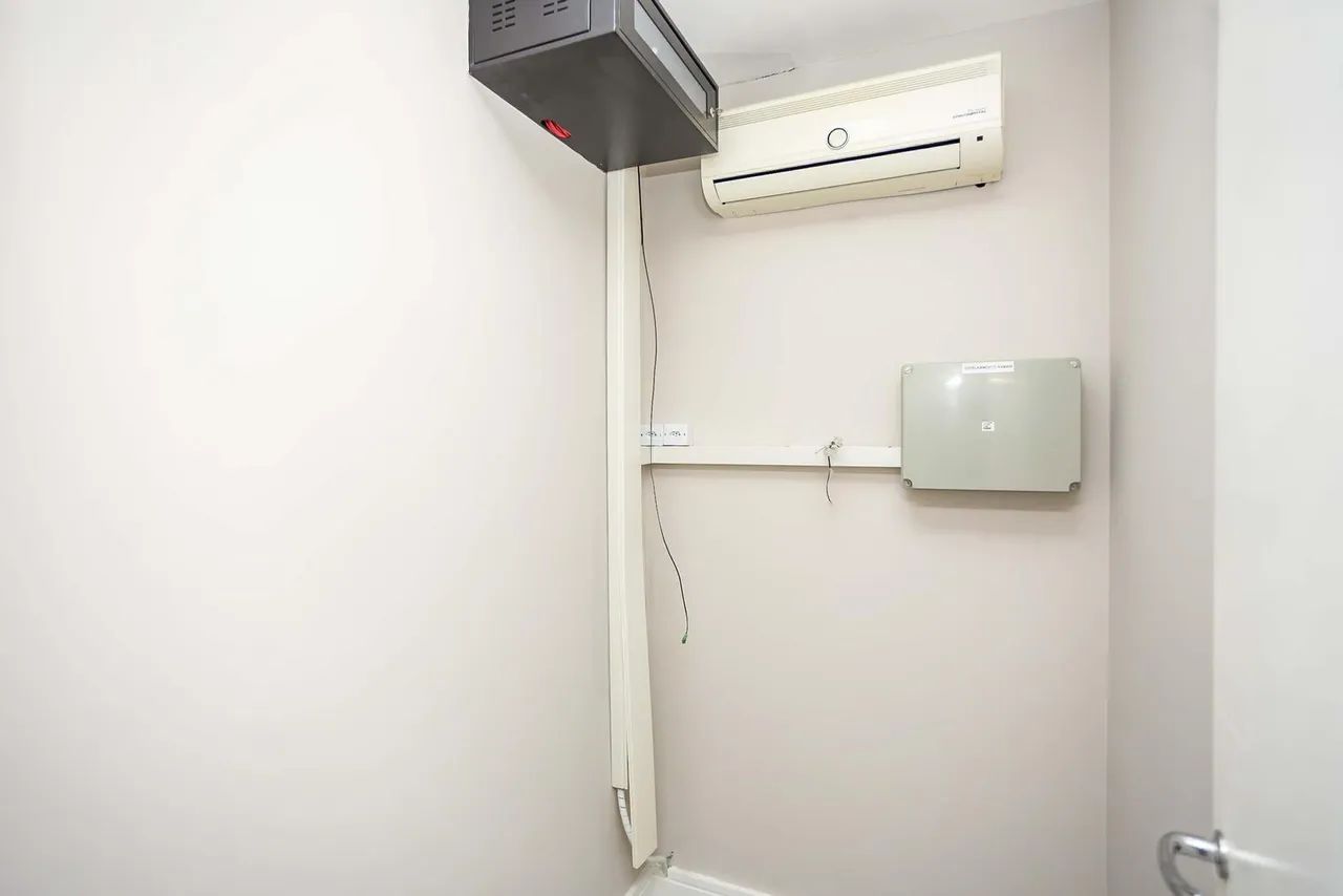 Sala comercial no Centro de Curitiba, PR - Foto 12