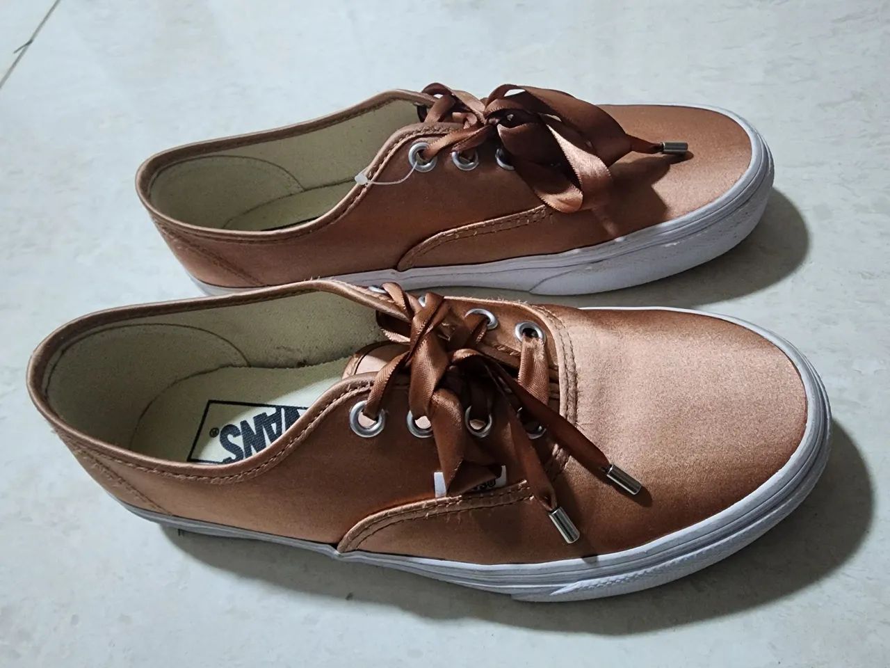 Tênis Vans metalizado - Foto 2