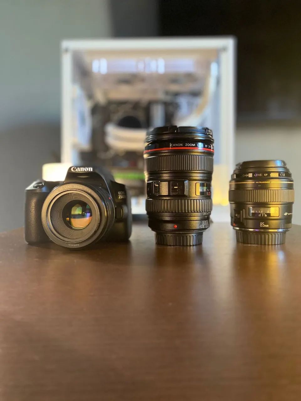 Camera Canon 250D (SL3) 4k, + Lente 24 - 105mm, 85mm e 50mm - Foto 4