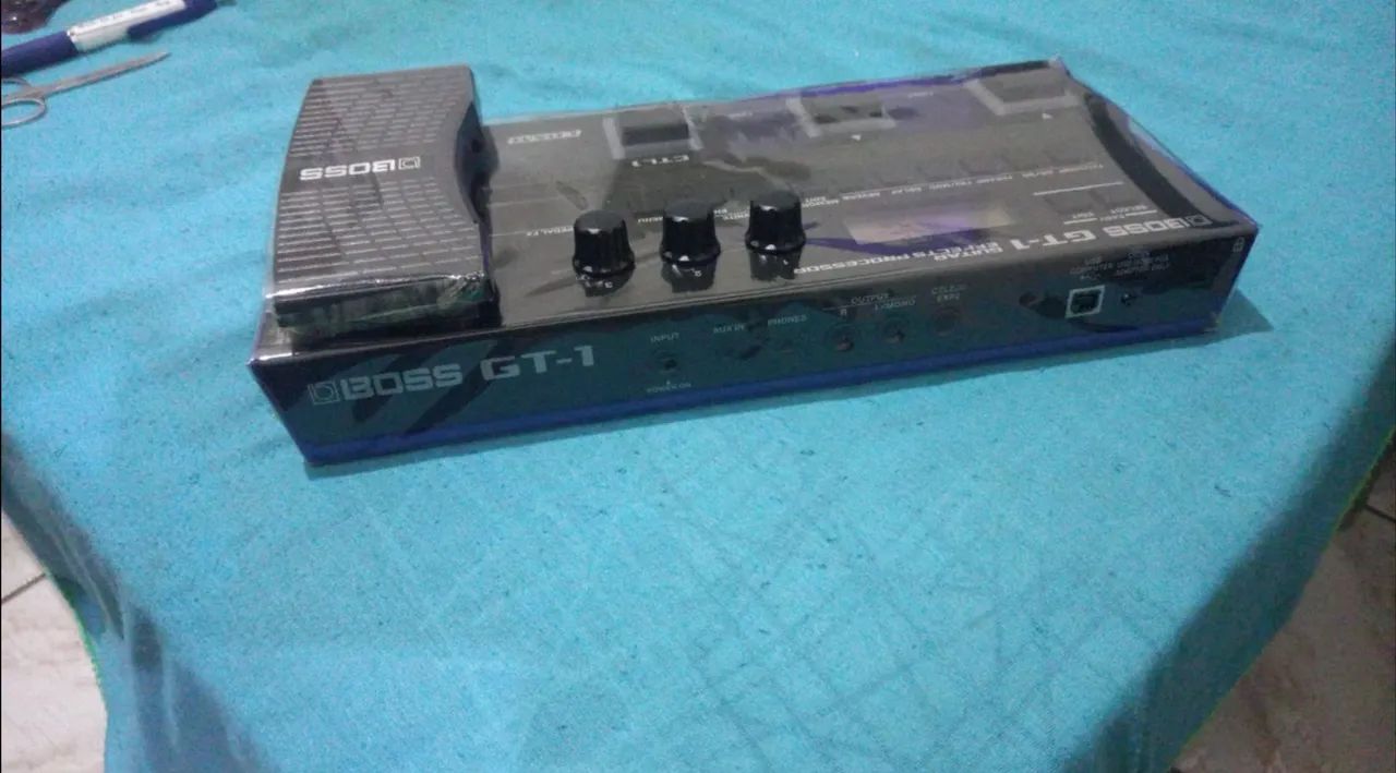 Pedaleira Boss GT-1 - Foto 2