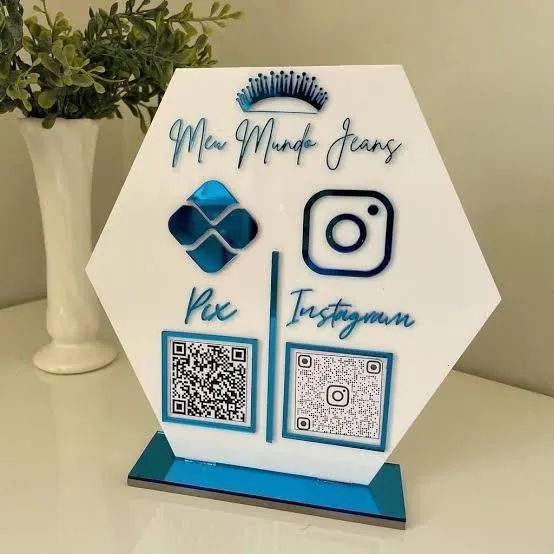 Placa Personalizada - QR Code, Pix, Redes Sociais e Muito Mais!