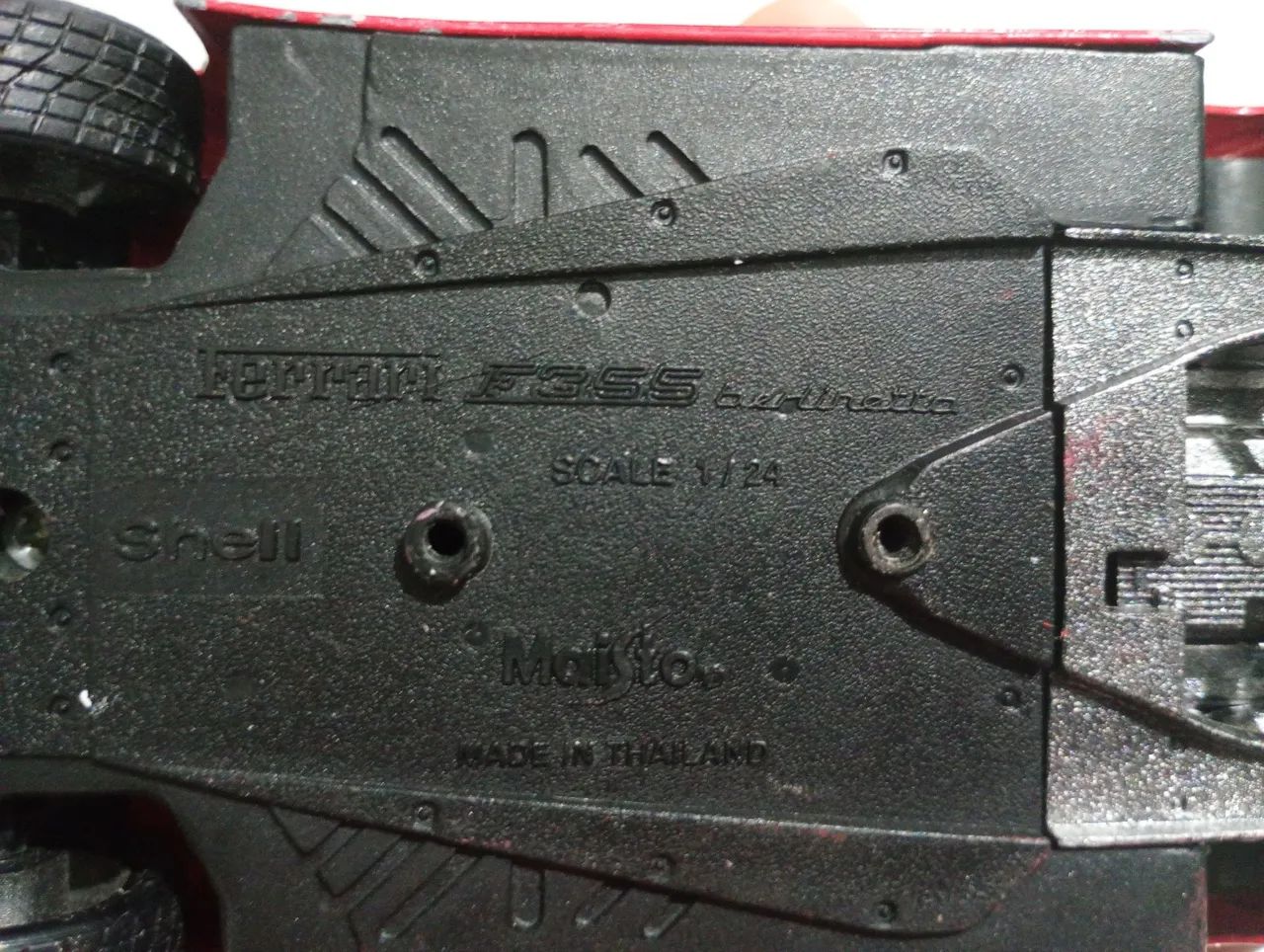 Miniatura Ferrari F355 Berlinetta 1/24 Maisto(estado) - Foto 5