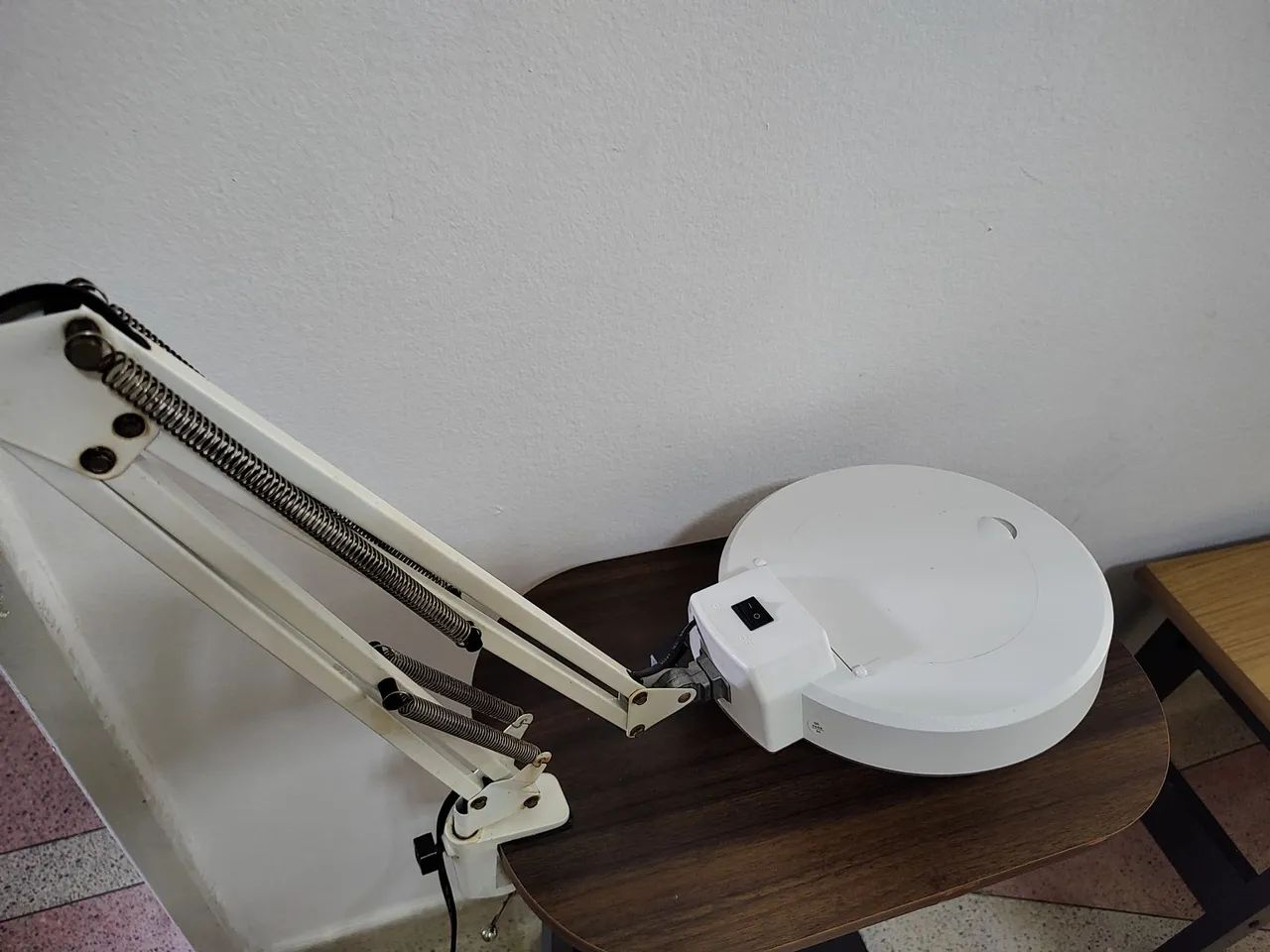 Luminária lupa led/mesa 10x profissional  - Foto 3