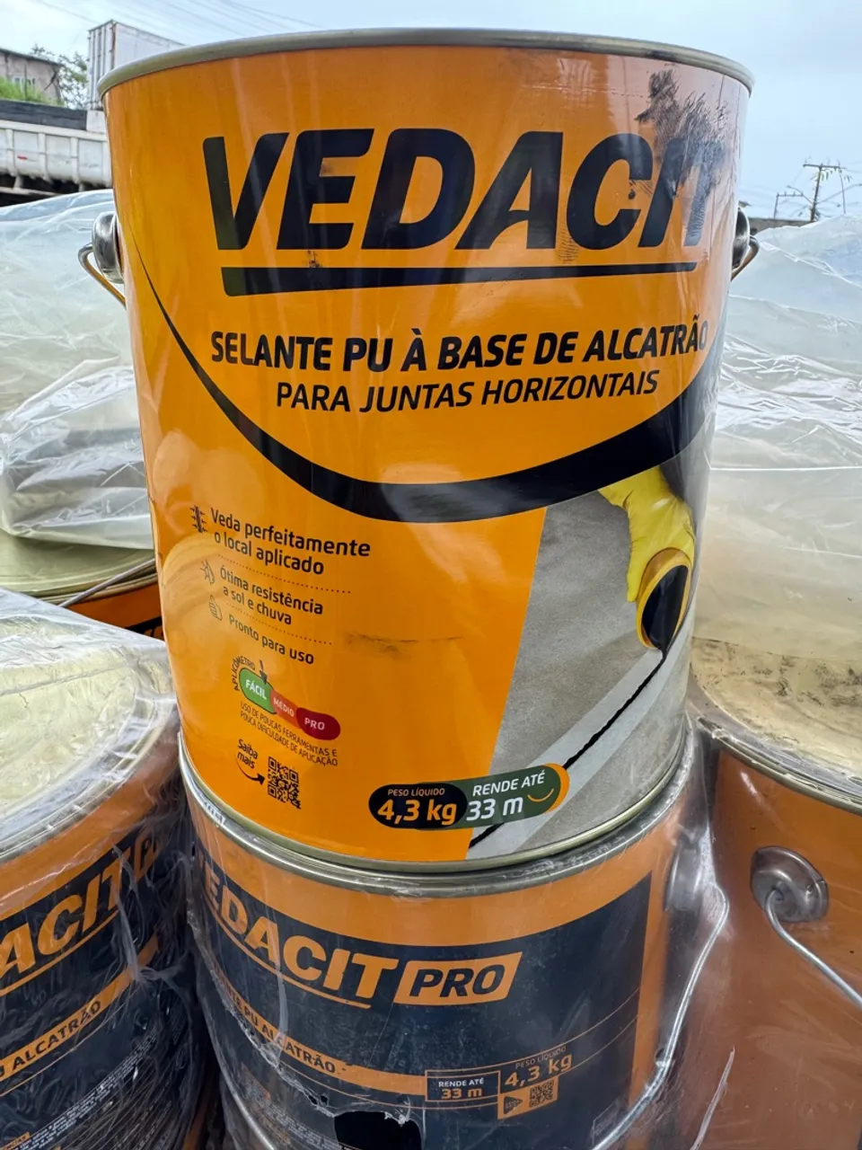 Vedacit Selante PU Base Alcatrão 4,3kg - Juntas Horizontais