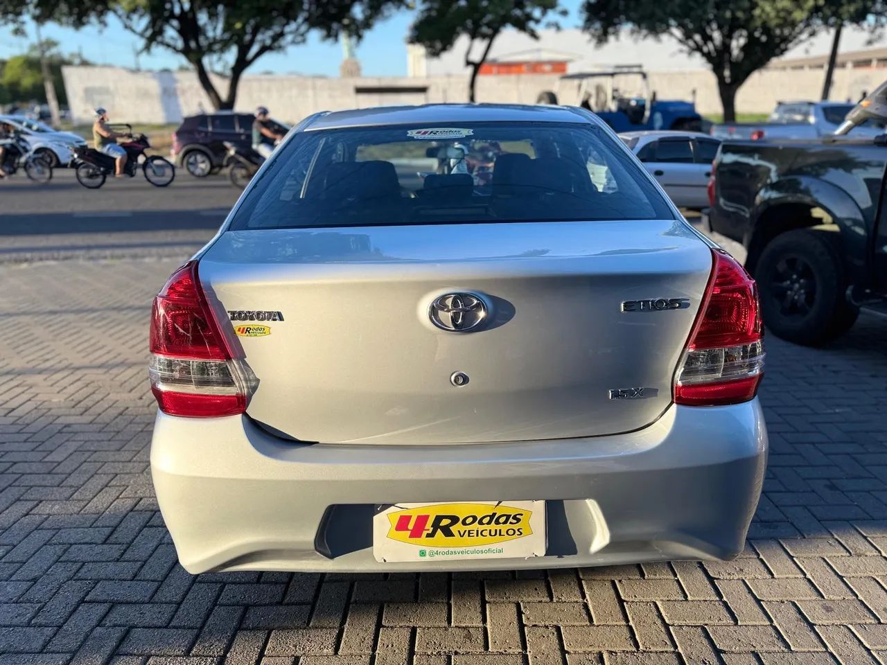 ETIOS SD X 15L AT PRATA 2017/2018 - Foto 5