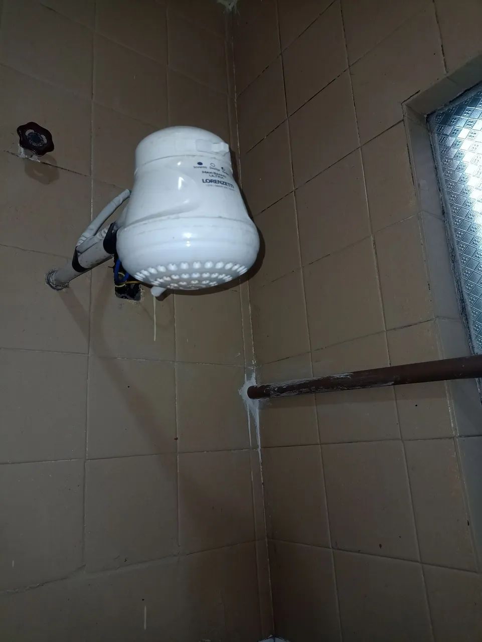 Instalação e reparos de chuveiros eletricos - Foto 5