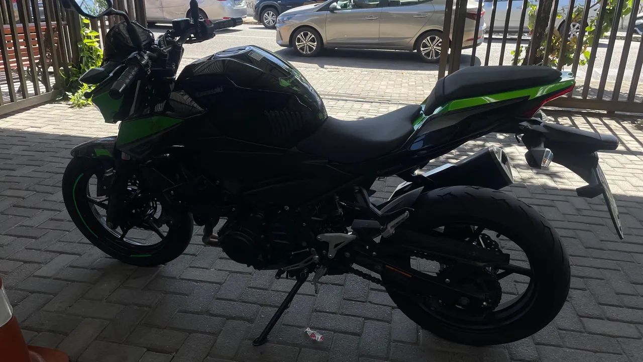 Kawasaki z 400 2022 extra  - Foto 2