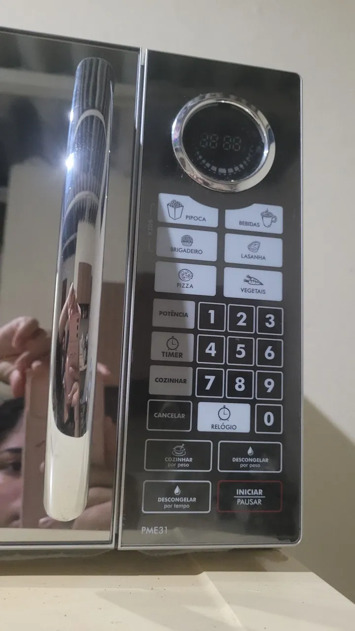 Micro-ondas com mau contato na tecla
