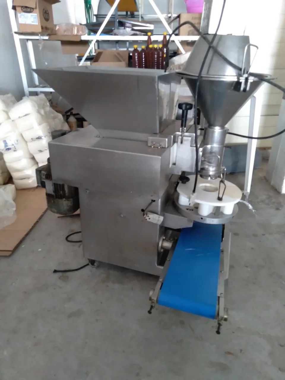 Máquina de salgados Maxiform Due Bralix - Foto 2
