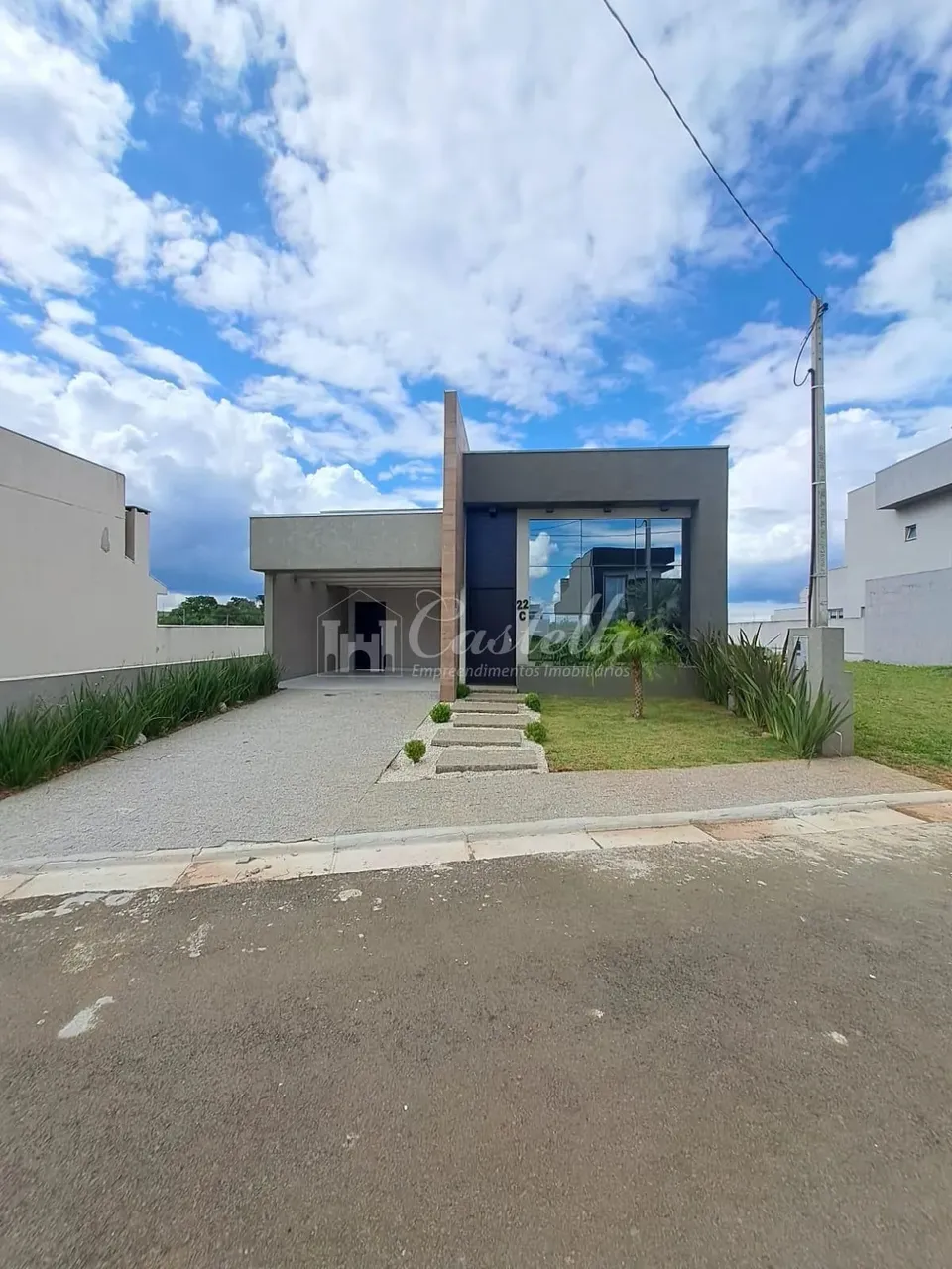Casa para locação, no Bairro Uvaranas, PONTA GROSSA - PR