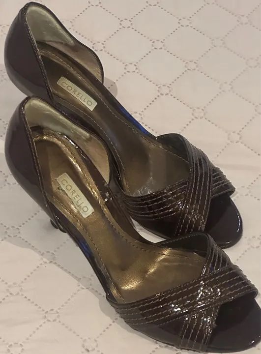 Sapato Scarpin Verniz Marron - Foto 3