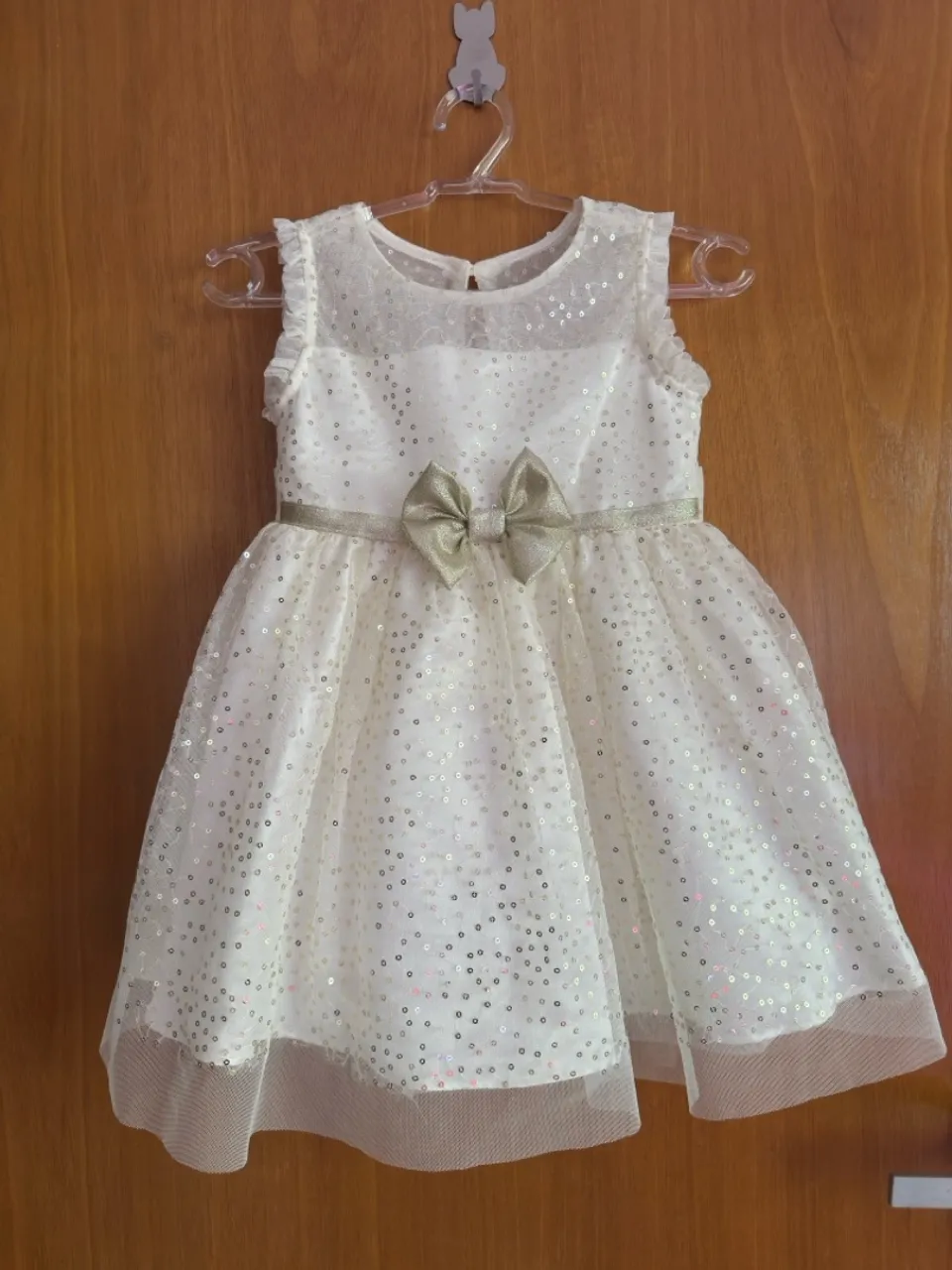 Vestido Infantil Festa Branco com Lantejoulas e Laço