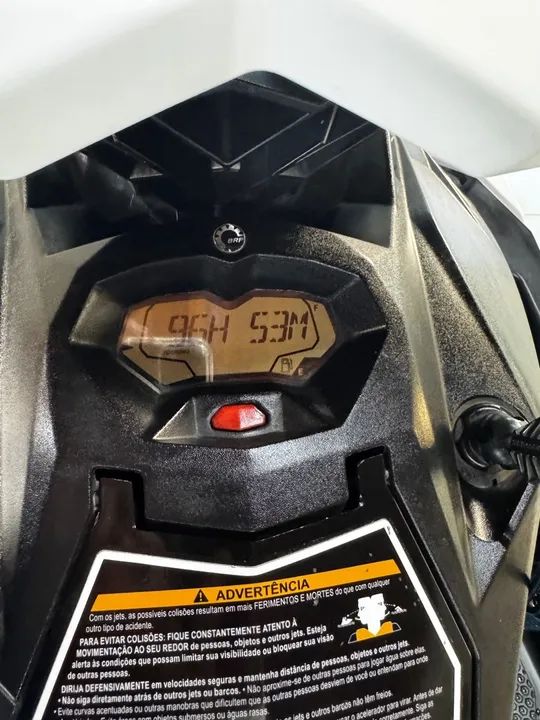 JET SKI SPARK 110HP 2018 - Foto 7