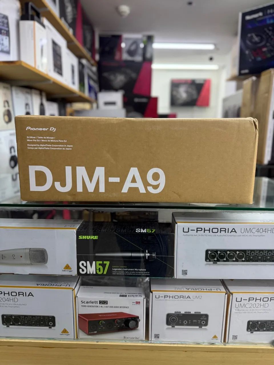 Pioneer DJM-A9 - Mixer para DJs