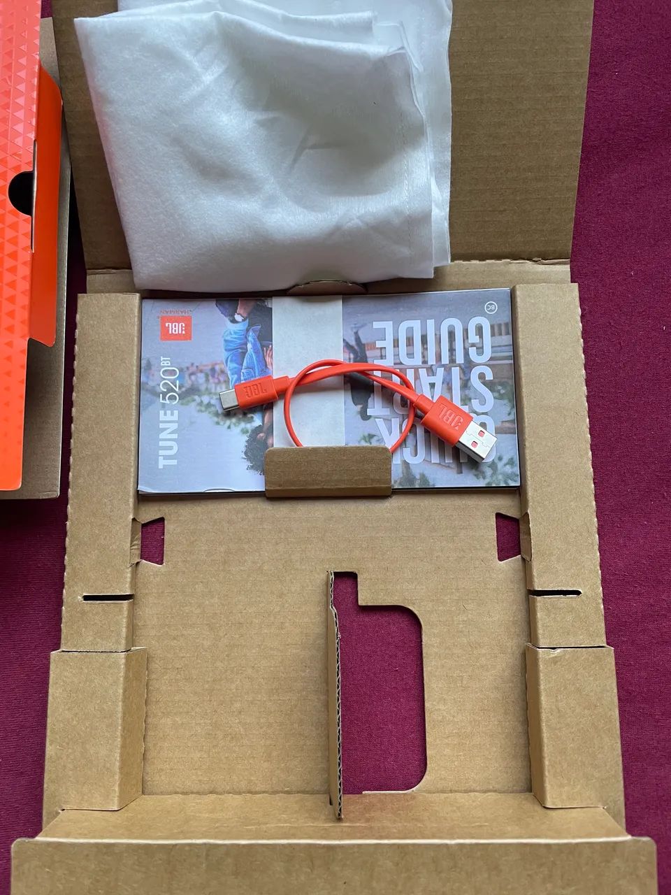 Fone Jbl original tune 52064595548414082122