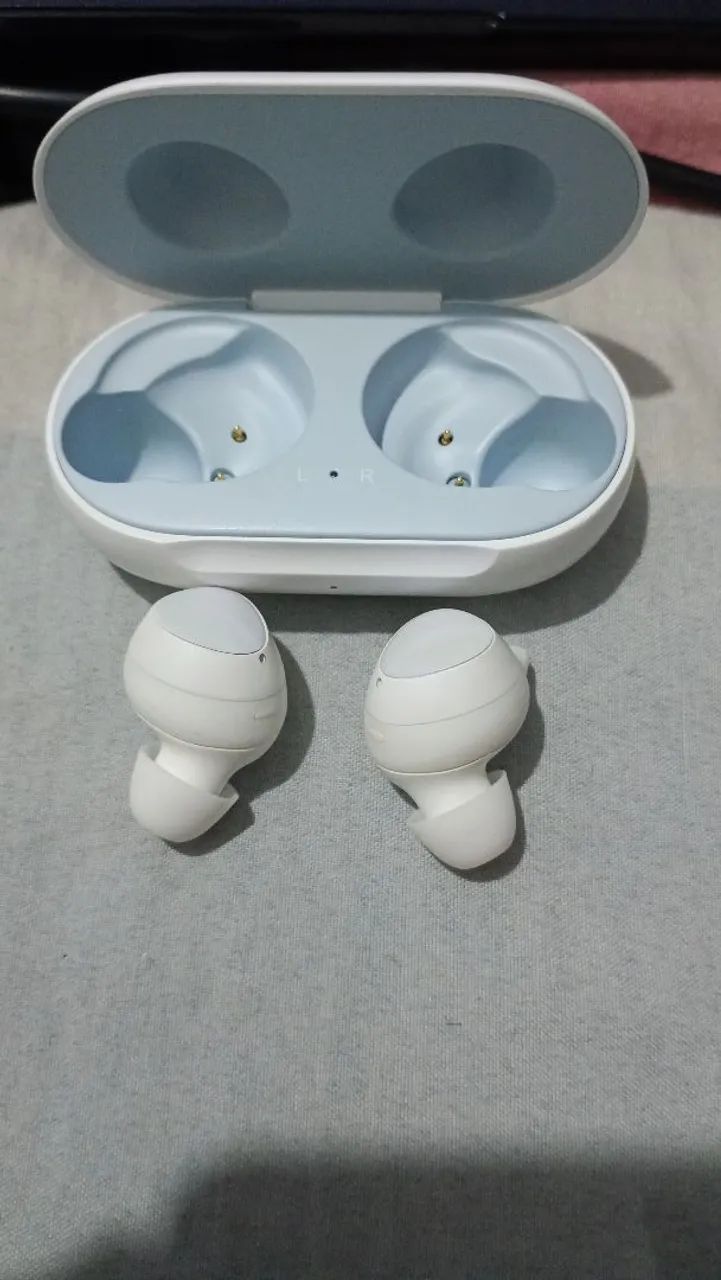 Fone bluetooth Samsung Galaxy Buds SM-R170 Branco