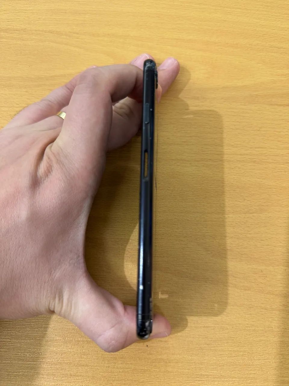 Carcaça danificada iPhone SE 2 2020 Cinza Espacial  - Foto 6