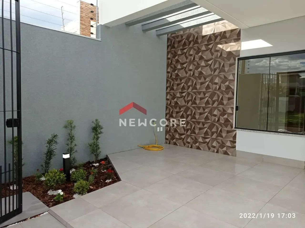 Casa em Rua Pioneiro Mário Buralli - Parque Lagoa Dourada - Maringá/PR - Foto 4