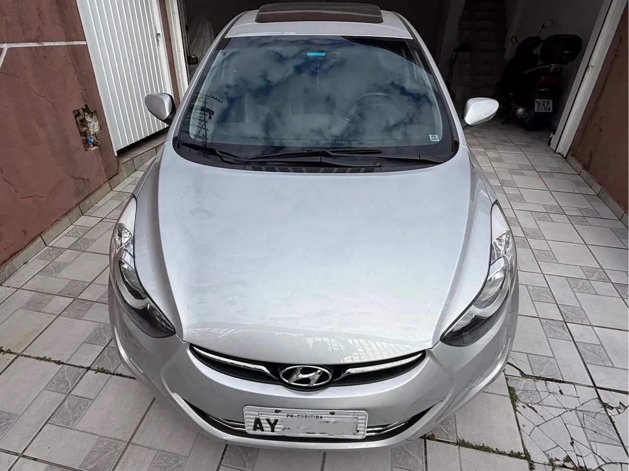 Elantra com Teto Solar, Apenas 42mil km, Único Dono! - Foto 5