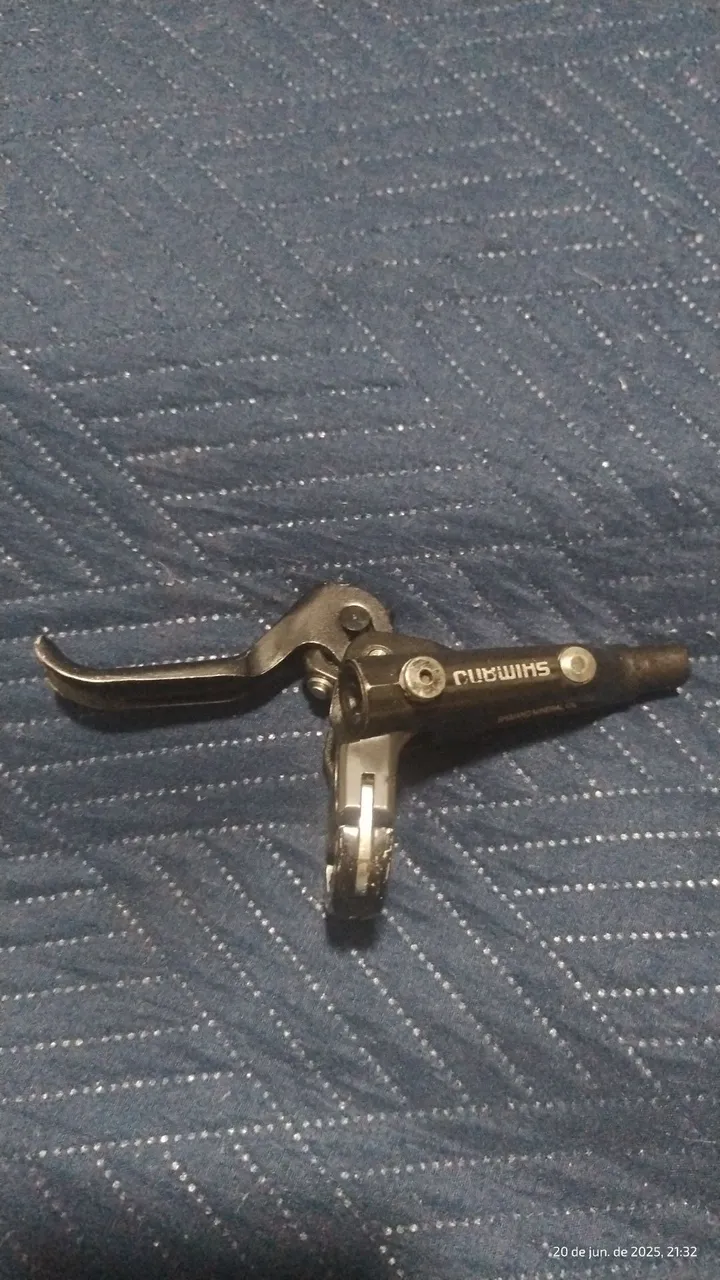 Manete de Freio Shimano mt501