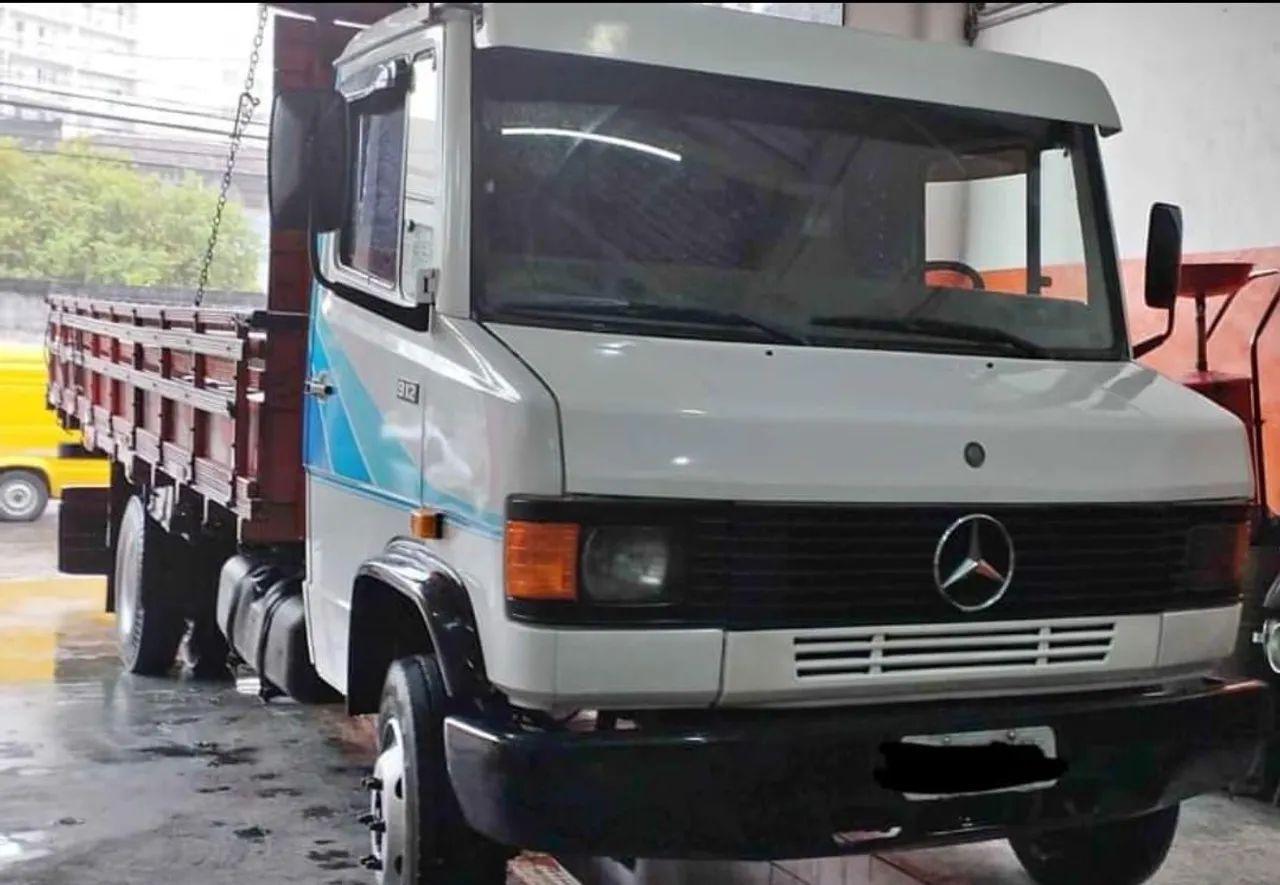 Vendo Caminhão Mercedes-Benz 912 1992