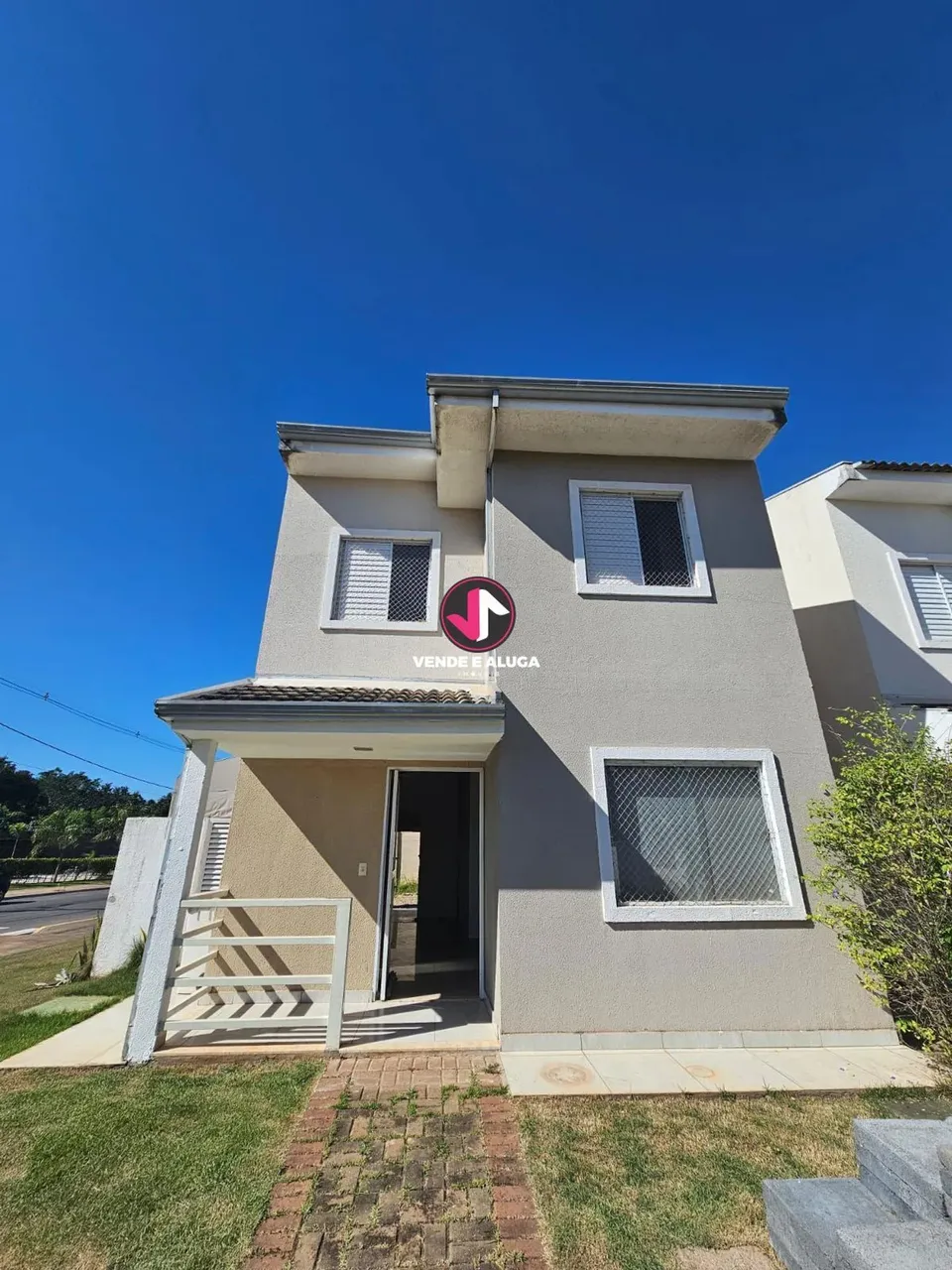 Apartamento com 3 Quarto(s) e 3 banheiro(s) para Alugar, 96 m² por R$ 6000 / Mês