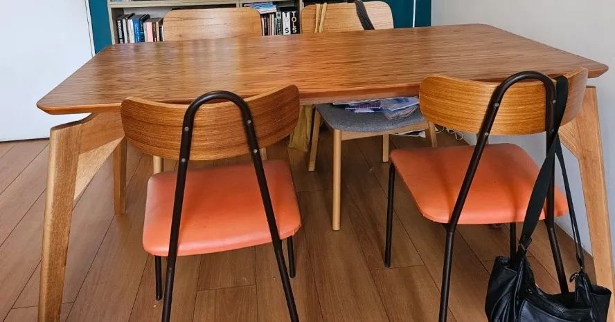 Mesa de jantar 1,60m 