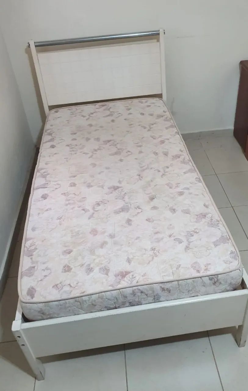Duas camas de solteiro64168523945091121
