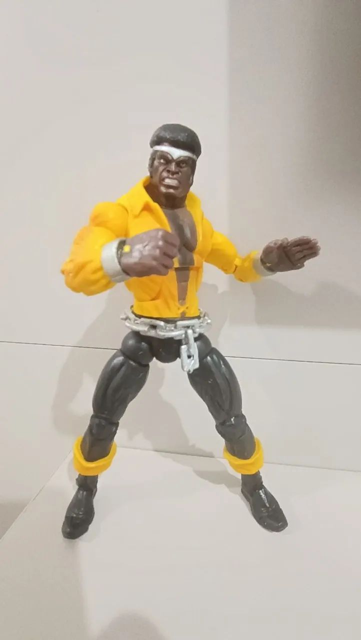 LUKE CAGE MARVEL LEGENDS TOYBIZ  - Foto 2