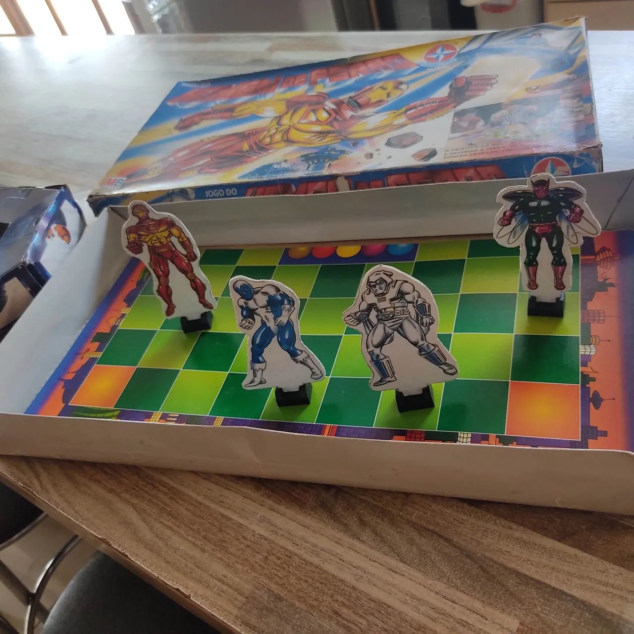 Jogo Homem de ferro estrela tabuleiro Completo - Foto 6
