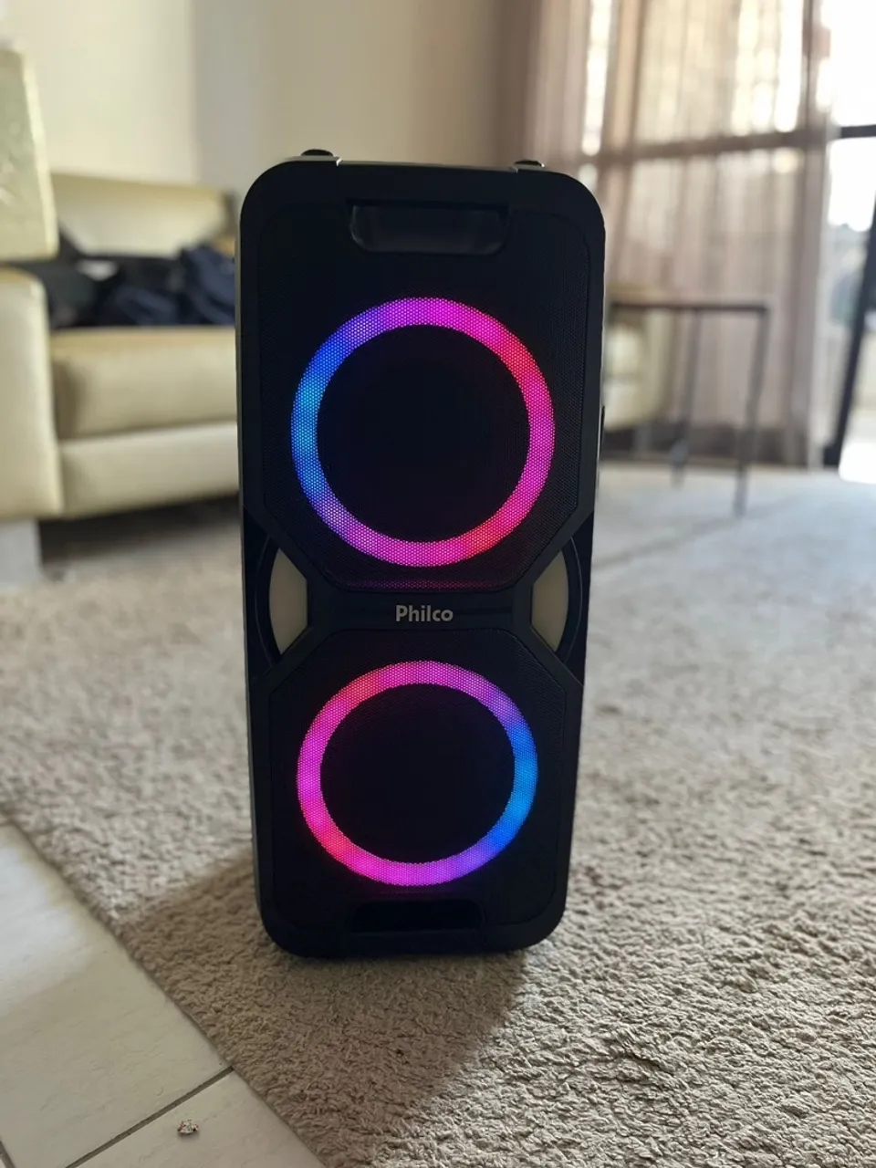 Caixa de Som Philco com LED RGB