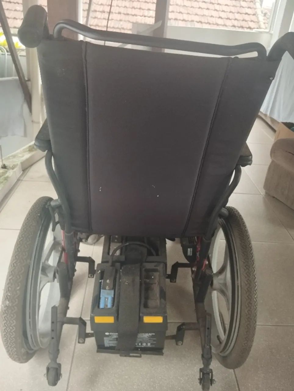 Cadeira de rodas motorizada 64289270552579121