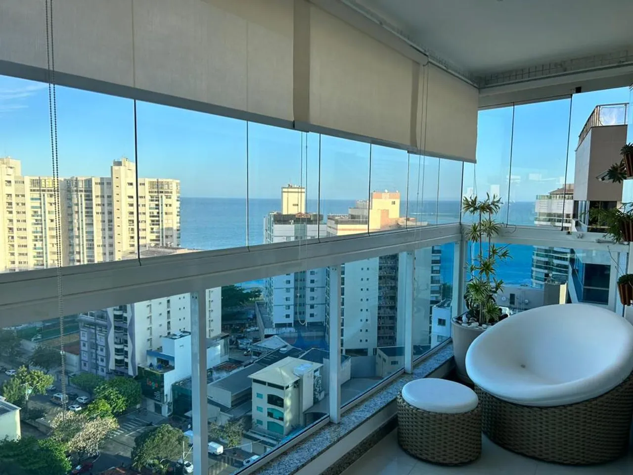 Imóvel para aluguel possui 98 metros quadrados com 3 quartos em Itapuã - Vila Velha - ES
