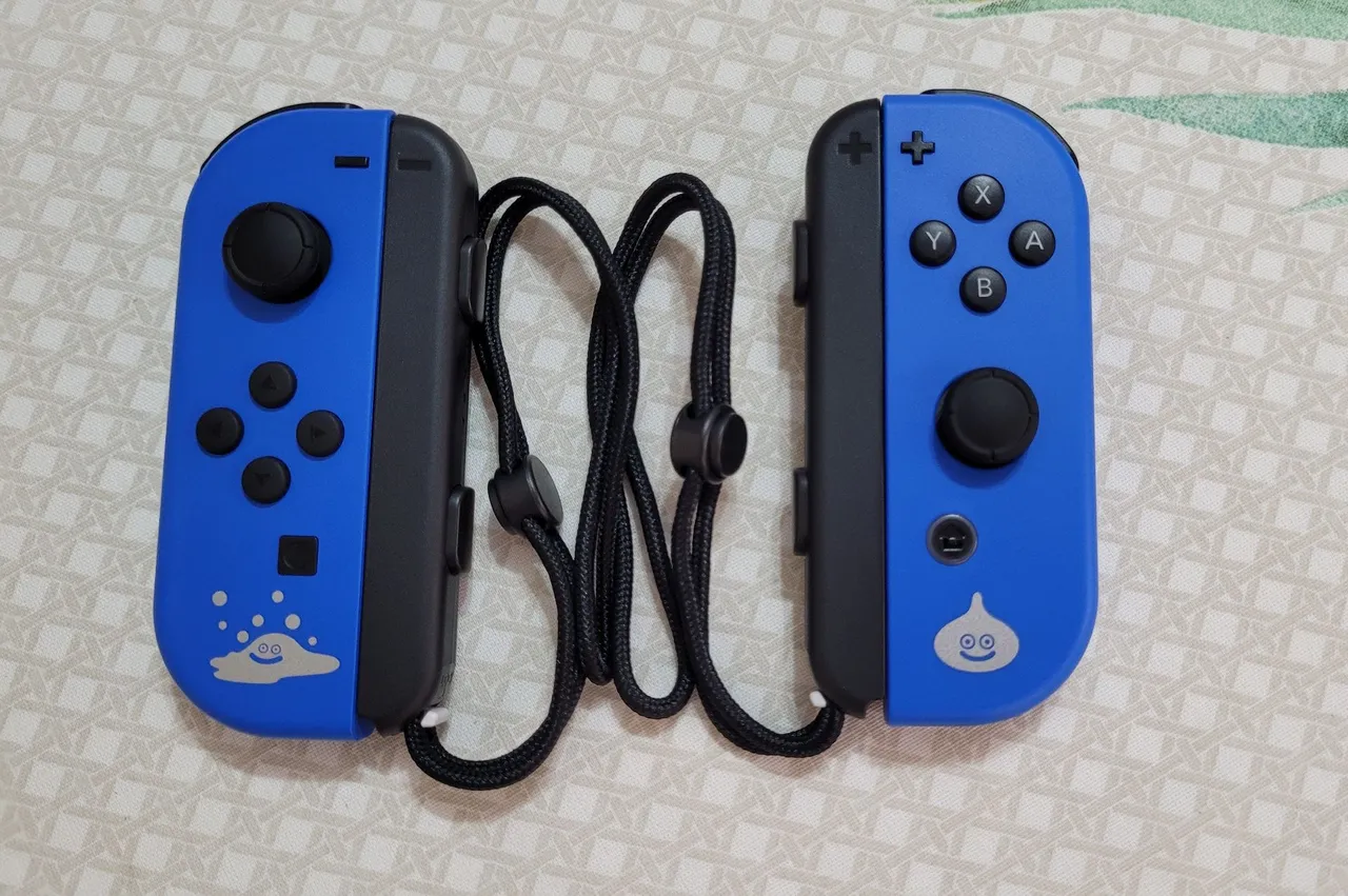 Joy-con Nintendo Switch - Dragon Quest - Original Nintendo.