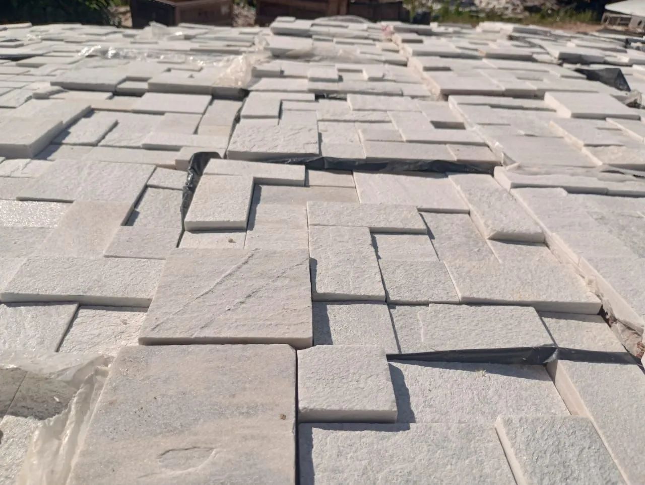 Mosaicos Pedras São Thomé Branco  - Foto 3