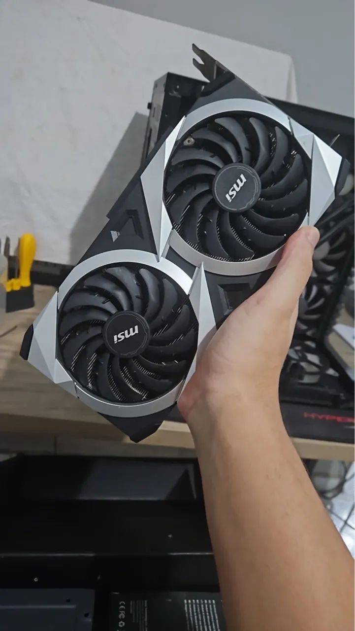 Placa de Vídeo MSI Radeon RX 6750 XT Mech 2X 12GB - Foto 2