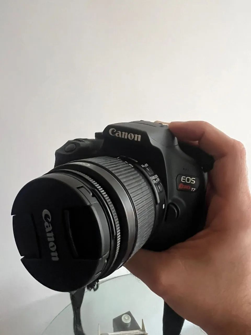 Canon EOS Rebel T7 Camera64520778251137120