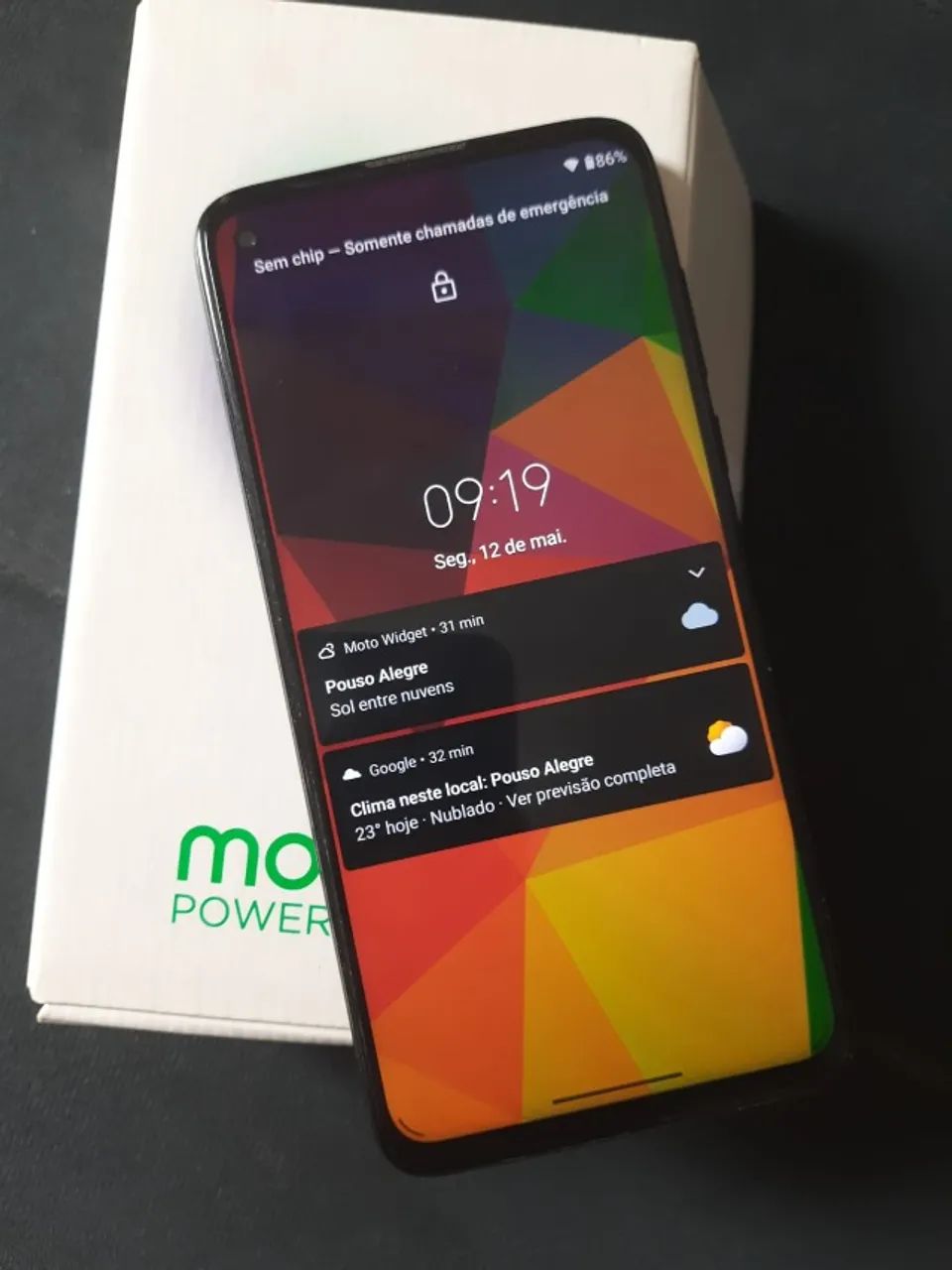 Vendo Moto G 8 Power c/ Caixa, carregador e NF