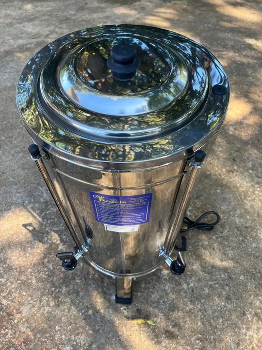 Cafeteira Industrial Inox Monarcha - 20 Litros