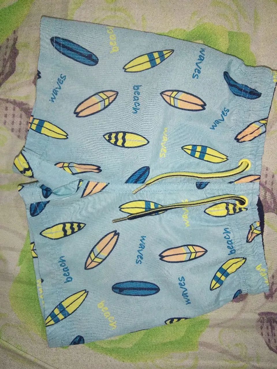 Shorts de Praia Infantil - Tamanho 6-9M