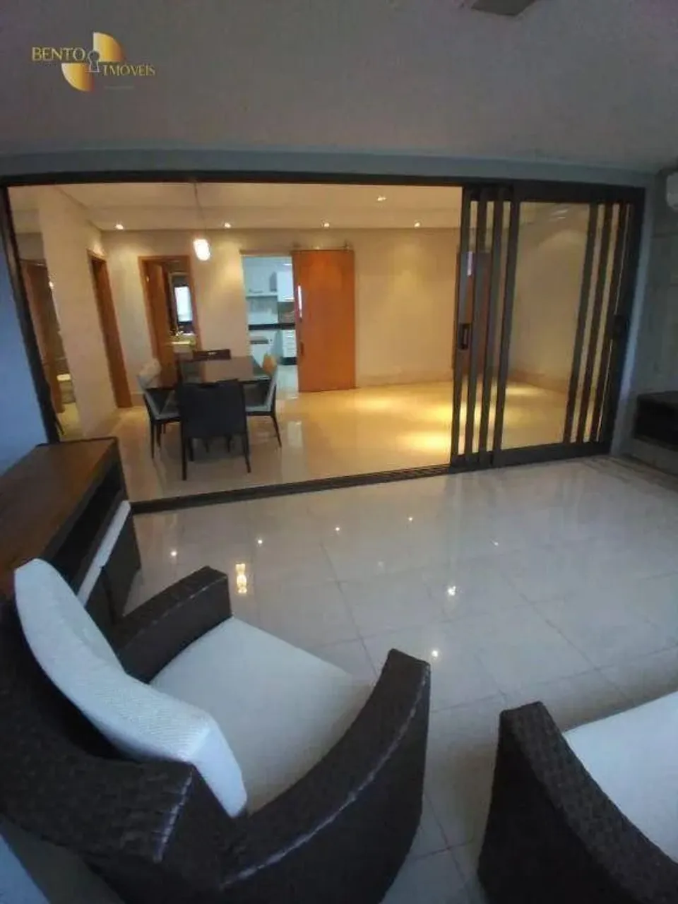 Viva a magia do luxo em seu novo apartamento em Cuiabá-MT.
