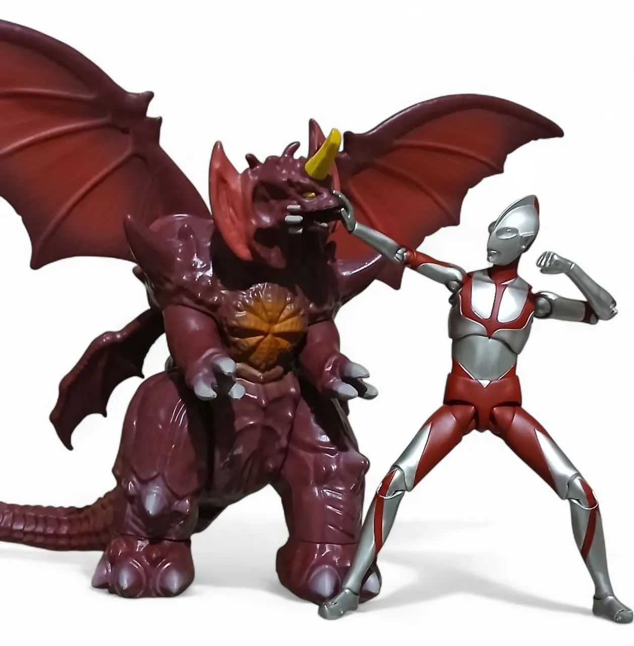 Action Figure Ultraman Vs Destoroyah Godzilla