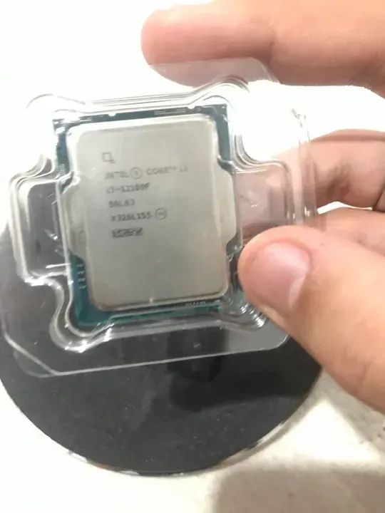 Processador Intel Core i3-12100F