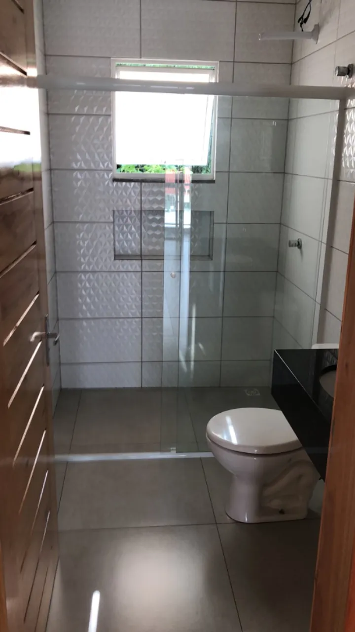 Aluga-se apartamento