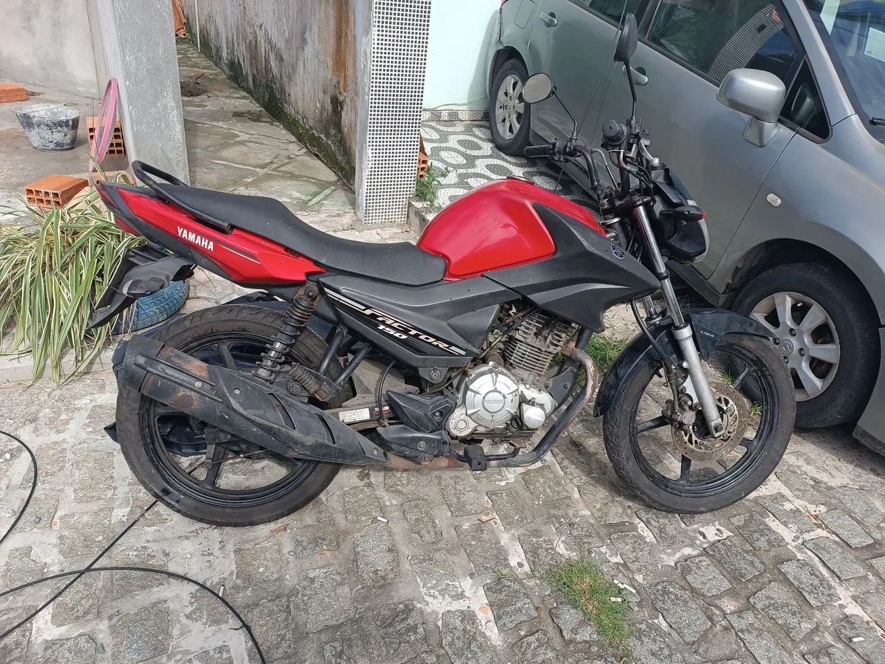 Vendo moto Yamaha Factor 150 valor :11700 - Foto 4