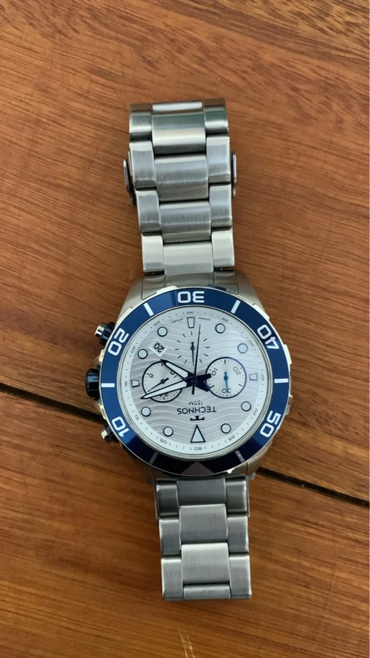 Relógio Technos Cronógrafo Azul - Elegância e Precisão!