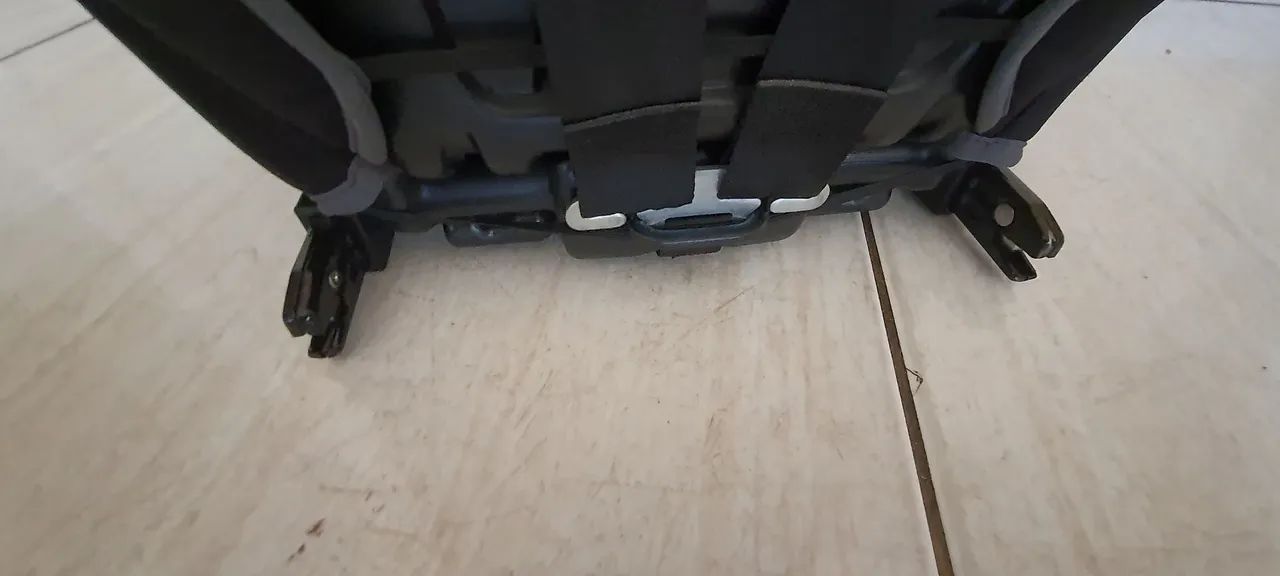 Cadeirinha Fisher Price ISOFIX - Foto 4