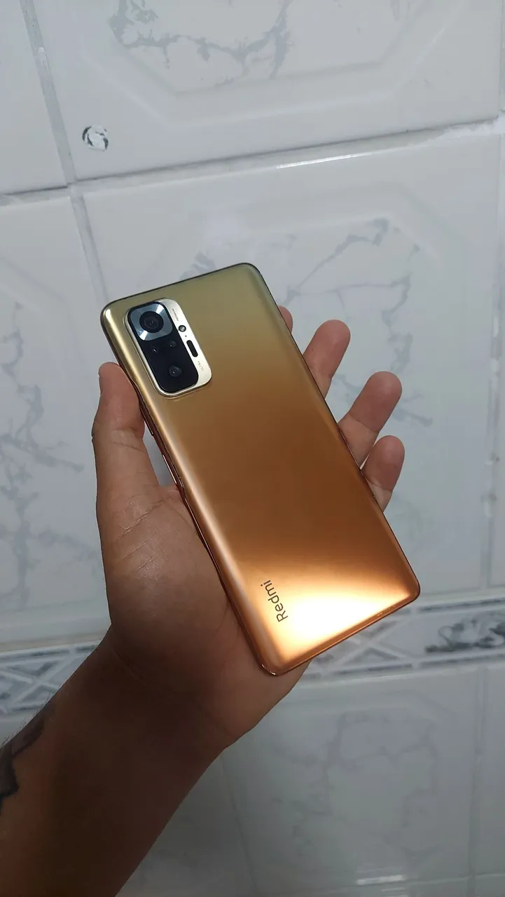 Vendo Redmi note 10 PRO 128GB de memória novíssimo
